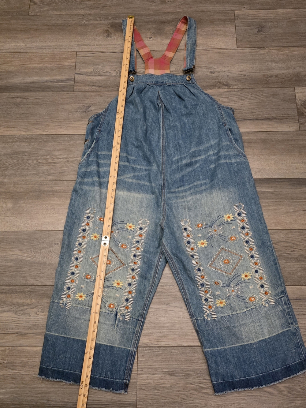 Vintage Denim Overalls Women 2X-3X Embroidered Floral Wide Leg Capri Boho - Picture 8 of 10